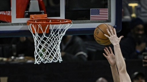 Clippers, Kawhi Leonard'ın 33 sayısıyla Cavaliers'ı 132-119 yendi