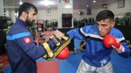 Çobanlık yaparken keşfedilen kick boks Türkiye şampiyonu Emrah hedef büyüttü