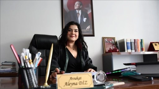 Çocukken yakalandığı kanseri yenip avukatlık hayaline ulaştı