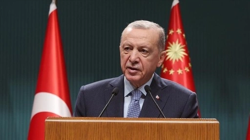 Cumhurbaşkanı Erdoğan, Azerbaycan'ın Devlet Bayrak Günü'nü kutladı