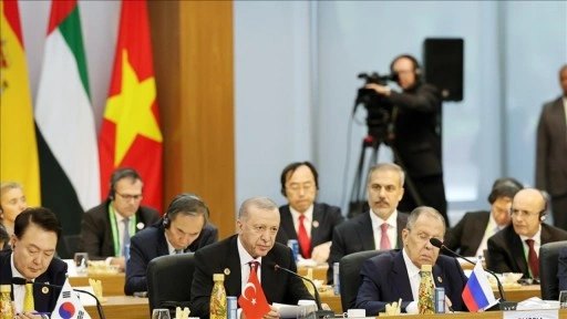 Cumhurbaşkanı Erdoğan, G20 Zirvesi'nde Sürdürülebilir Kalkınma ve Enerji Geçişi Oturumu'na katıldı