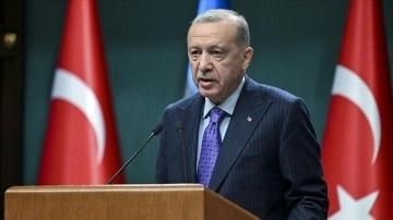 Cumhurbaşkanı Erdoğan, İnsan Hakları Eğitim Kampı'ndaki gençlerle telefonla bağlandı