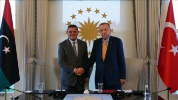 Cumhurbaşkanı Erdoğan, Libya Ulusal Birlik Hükümeti Başbakanı Dibeybe'yi kabul etti