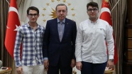 Cumhurbaşkanı Erdoğan LYS'de dereceye giren öğrencileri kabul etti