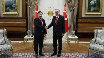 Cumhurbaşkanı Erdoğan, Moğolistan Ulusal Büyük Kuralı Başkanı Gombojav'u kabul etti