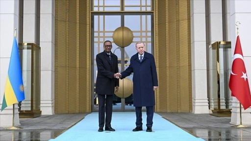 Cumhurbaşkanı Erdoğan, Ruanda Cumhurbaşkanı Kagame'yi resmi törenle karşıladı