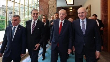 Cumhurbaşkanı Erdoğan, TBMM Başkanı Kurtulmuş'u ziyaret etti