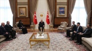 Cumhurbaşkanı Erdoğan, Türkiye Ermenileri 85. Patriği Maşalyan'ı kabul etti