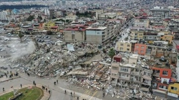 Deprem bölgesinde bitki koruma ürünleri satan iş yerlerine ruhsat kolaylığı