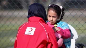 Depremzede çocuklar Türk Kızılayın psikososyal desteğiyle zorlu süreci atlatıyor