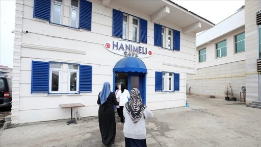 Devlet desteğiyle açılan "Hanımeli Kafe" Muşlu kadınların gelir kapısı oldu