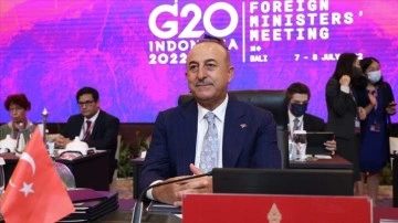 Dışişleri Bakanı Çavuşoğlu, Bali'de G20 kapsamında ikili görüşmeler yaptı