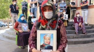 Diyarbakır annelerinden Akkuş: Ömrüm yettiği sürece kızımı isteyeceğim