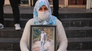 Diyarbakır annelerinden Zümrüt Salim: Oğlum o yol senin yolun değil, devlete teslim ol