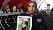 Diyarbakır annesi Demir: Kızımın kalem tutması gereken eline ağırlığınca silah vermişler