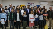 Diyarbakır Büyükşehir Belediyesinden 900 öğrenciye eğitim desteği