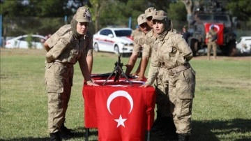 Diyarbakır'da 31 güvenlik korucusu yemin ederek göreve başladı