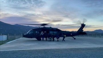 Diyarbakır'da oy pusulaları bazı yerleşim yerlerine askeri helikopterle taşındı