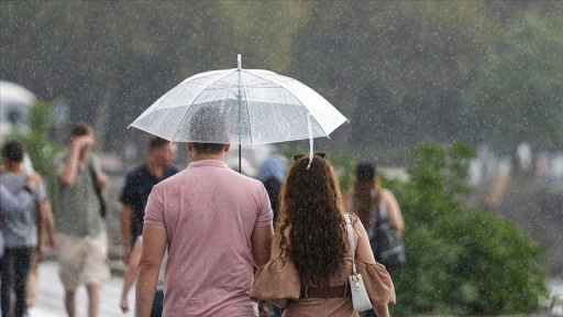 Doğu Karadeniz'in kıyı kesimi için kuvvetli sağanak uyarısı