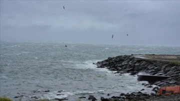 Doğu Karadeniz'in kıyı kesimlerinde fırtına bekleniyor