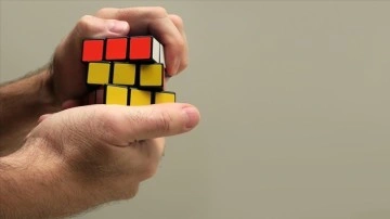 "Dünyanın en çok satan oyuncağı" Rubik küpünün icadının 50. yılı
