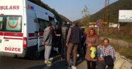 Düzce'de minibüs ile otomobil çarpıştı: 7 yaralı