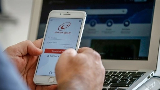 e-Devlet Kapısı'ndan 2024'te 4,2 milyar işlem yapıldı