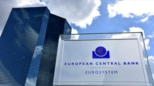 ECB: Tüketicilerin orta vadeli enflasyon beklentileri arttı