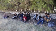 Edirne&#039;de sınırda 11 sığınmacı yakalandı