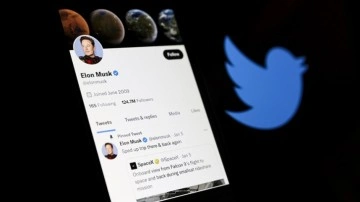 Elon Musk, Twitter'da "mavi tik" onay sisteminin tüm dünyada kullanılabileceğini duyu