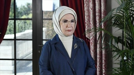 Emine Erdoğan: Ateşkes kararı Filistin halkının onurlu direnişinin bir nefes aralığıdır