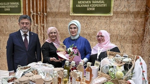 Emine Erdoğan, kadın çiftçilerle bir araya geldi