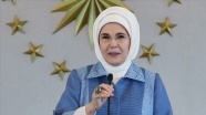 Emine Erdoğan: Sadece 1 yılda maske ve cerrahi eldiven gibi atıklar denizleri istila etmiş durumda