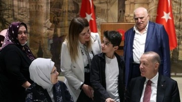 Emine Erdoğan şehit ve gazileri andı