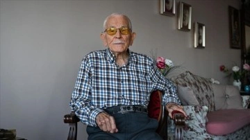 "En hüzünlü kasım"ın tanığı 101 yaşındaki emekli öğretmen, yaşadıklarını anlattı