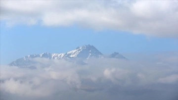 Erciyes Dağı'nda sis güzelliği