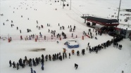 Erciyes'e yeni yılın ilk gününde ziyaretçi akını