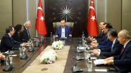 Erdoğan ABD Dışişleri Bakanı Tillerson'u kabul etti