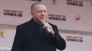 Erdoğan: Terör örgütünün sınırlarımız içinde kafasını ezdik dışında da adım adım tepesine biniyoruz