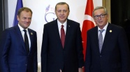 Erdoğan, Tusk ve Juncker ile görüşüyor