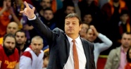 Ergin Ataman'dan tribün tepkisine cevap