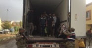 Erzincan da 171 mülteci, TIR kasasında yakalandı