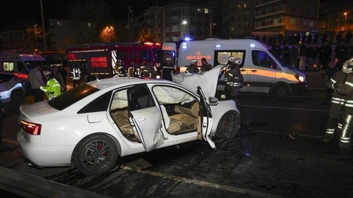 Esenler'de zincirleme trafik kazasında 1 kişi öldü, 9 kişi yaralandı