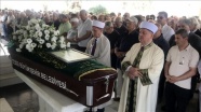 Eski AA çalışanlarından Adnan Çağlayan'ın cenazesi toprağa verildi