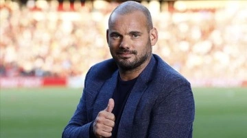 Eski futbolcu Wesley Sneijder'den Hakan Çalhanoğlu'na övgü
