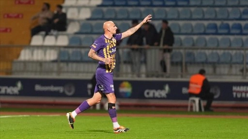 Eyüpspor'da Jonjo Shelvey ile yollar ayrıldı