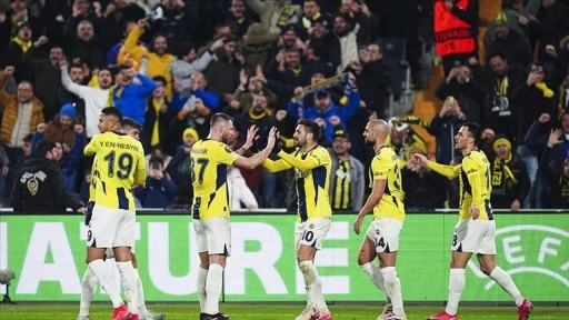 Fenerbahçe Belçika ekibi Anderlecht'i 3 golle yendi