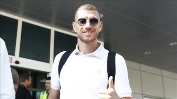 Fenerbahçe, Edin Dzeko transferini KAP'a bildirdi