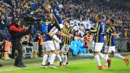 Fenerbahçe lideri devirdi