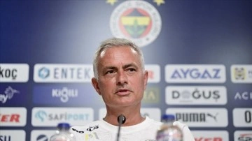 Fenerbahçe Teknik Direktörü Mourinho: Şampiyonlar Ligi'ne katılmak için elimizden geleni yapaca